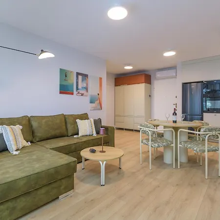 Terrace Breeze By Baltica